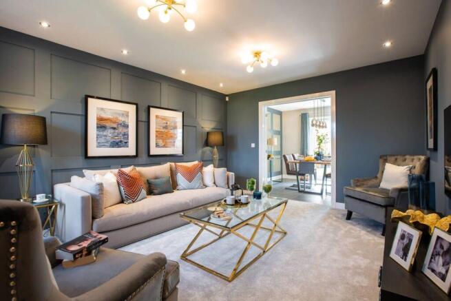 4 bed Detached for sale Image 3