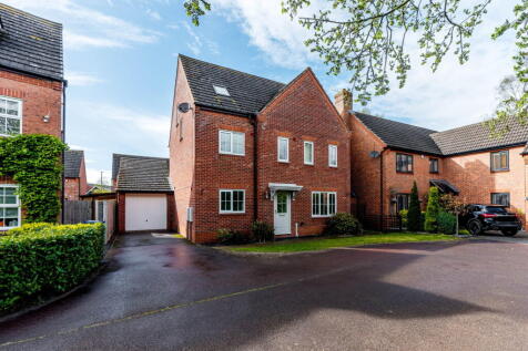 Barlow Drive, Fradley, Lichfield, WS13 8TL