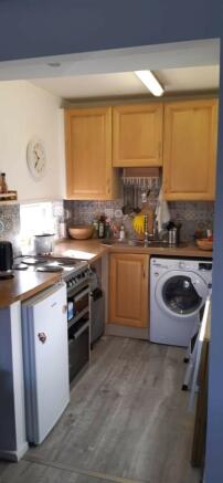 Photo 10