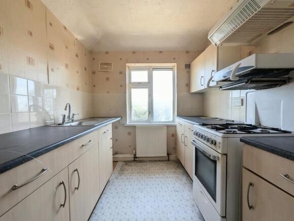 1 bed Flat for sale Image 5