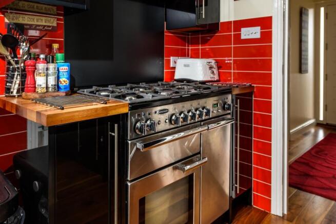 COOKER RANGE