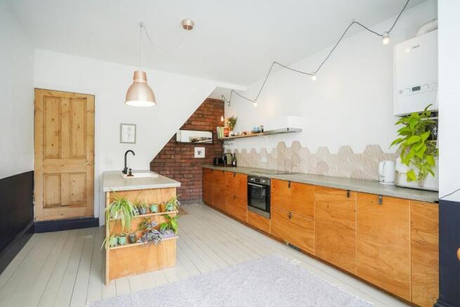 3 bed Terraced for sale Image 8