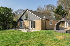Sunacres House, Shalden Lane, Shalden, Alton GU34 4DT
