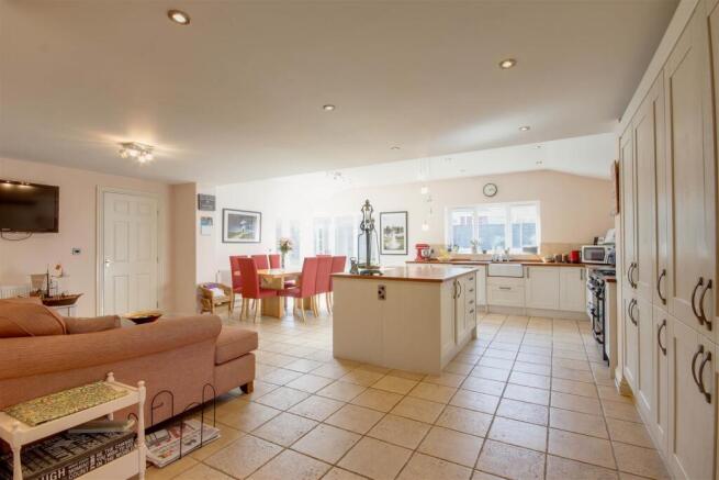 Open Plan Living Kitchen