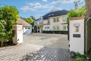Birchwood, Blackdown Avenue, Pyrford, Woking GU22 8QG