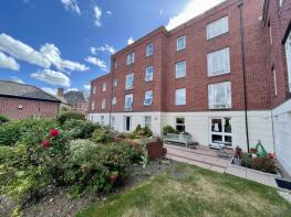 Flat 15, Homeclyst House, Alphington Street, Exeter EX2 8AS