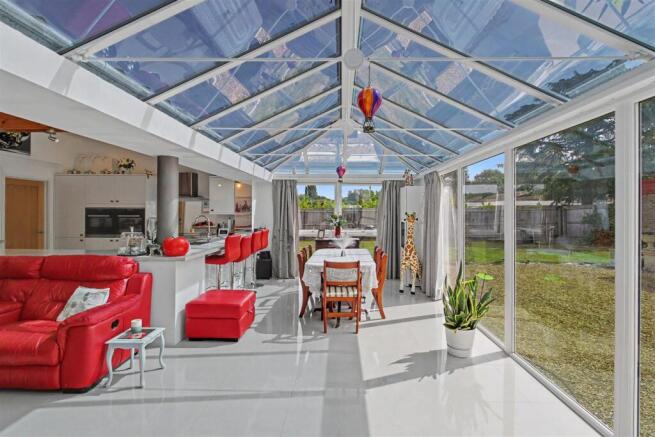 Kitchen Living Area