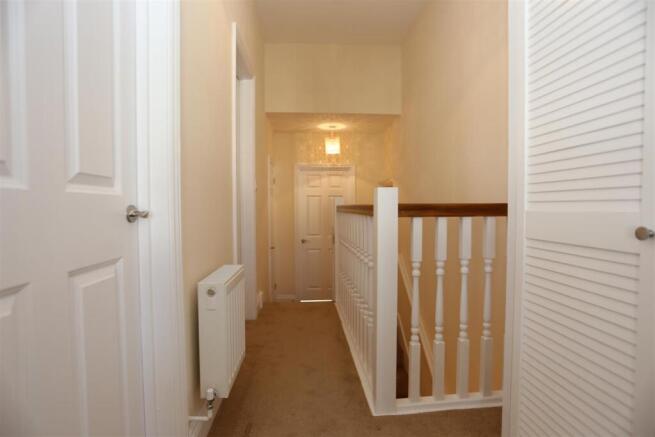 24a Blatchington Rd hall.jpg