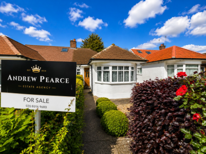 Greencroft Avenue, Ruislip, Greater London, HA4