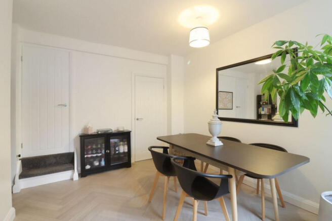2 bed Terraced for sale Image 4