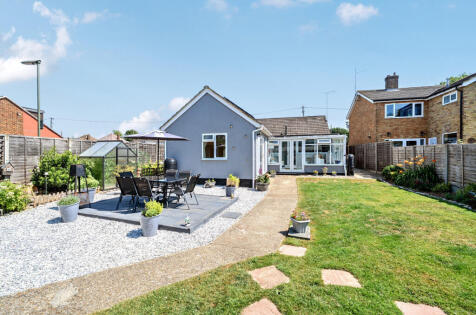 Hamesmoor Road, Mytchett, Surrey, GU16