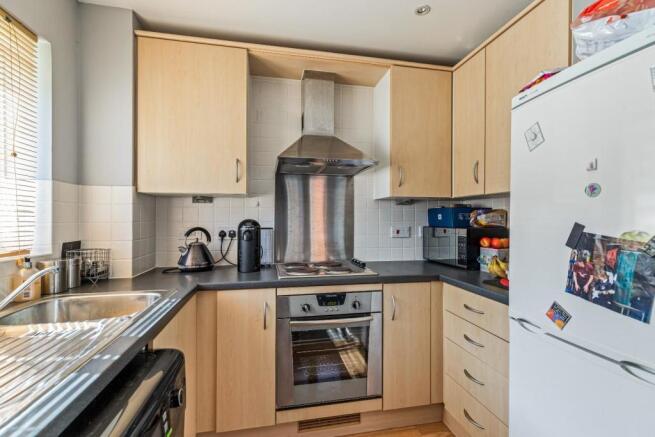 Kitchen (2).jpg