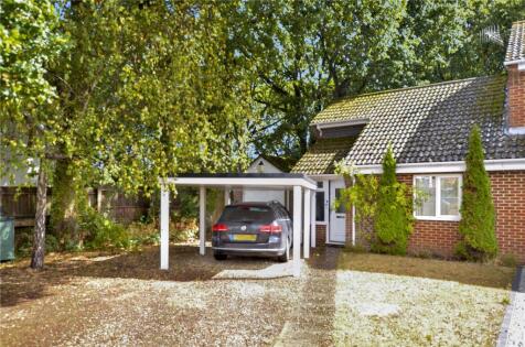 Evergreen Close, Three Legged Cross, Wimborne, Dorset, BH21