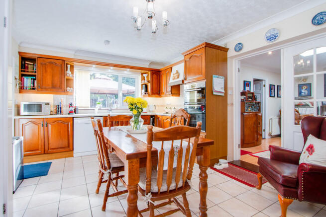 Kitchen 1