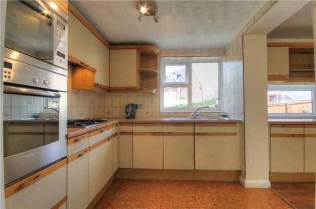 Kitchen Pic 2