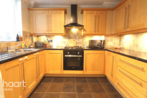 128, Wickhay, Basildon SS15 5AQ