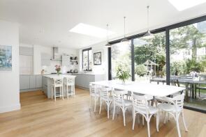 4, Connaught Avenue, East Sheen, London SW14 7RH