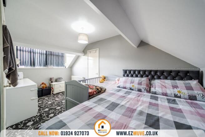 2 bed Semi-Detached Bungalow for sale Image 11