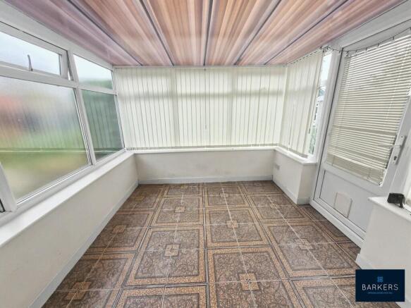 2 bed Semi-Detached Bungalow for sale Image 6