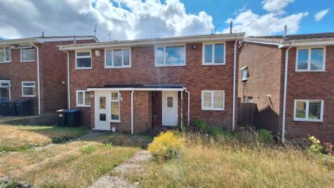 William Bristow Road, Cheylesmore, Coventry, CV3 5LR