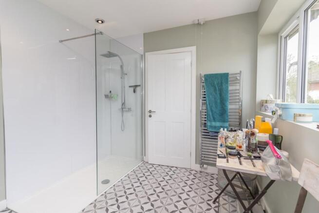 Master En-suite
