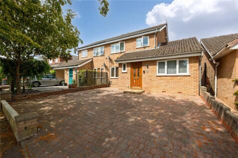 Tyne Crescent, Bedford, Bedfordshire, MK41