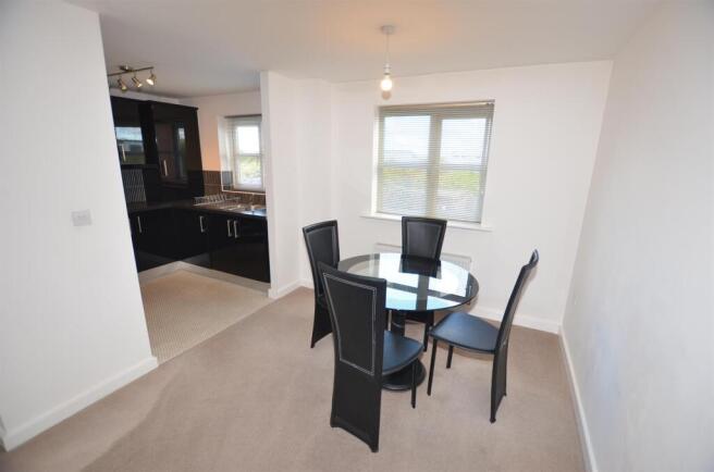 Lounge / Dining Room