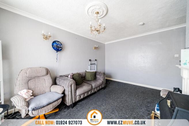 2 bed Semi-Detached Bungalow for sale Image 4