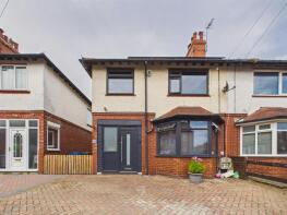11, Trinity Grove, Bridlington YO15 2HB
