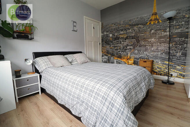 3 bed Semi-Detached for sale Image 12