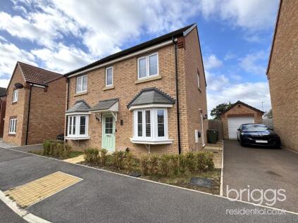 Harrier Way, Market Deeping, PE6