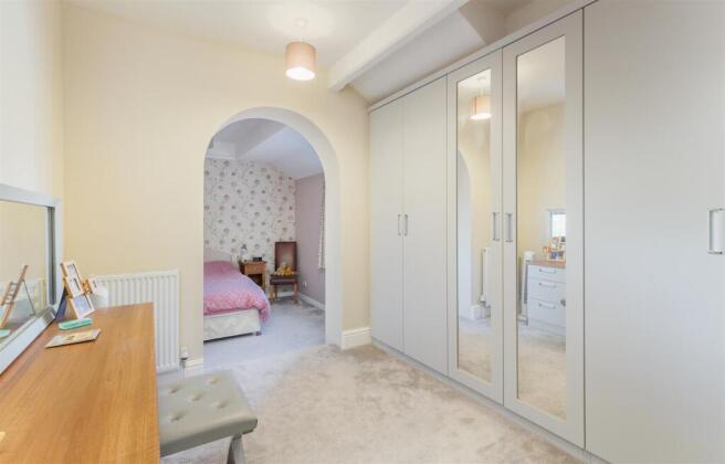 Dressing Room through to Bedroom 2