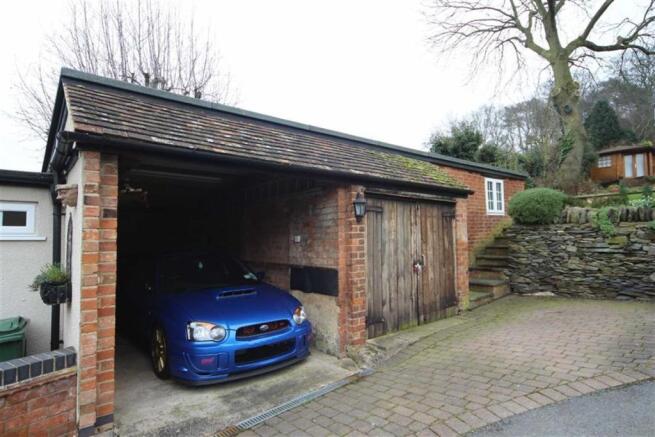 CARPORT