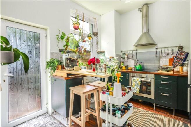 3 bed Terraced for sale Image 7