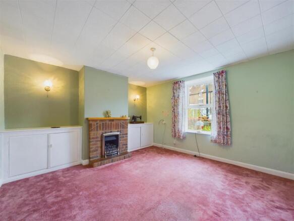 SITTING ROOM