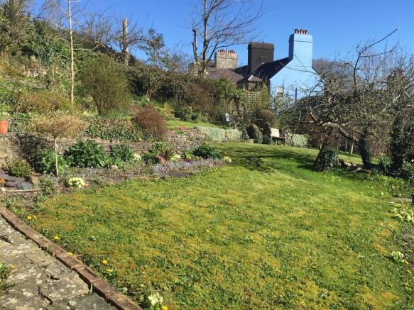 THE GARDEN