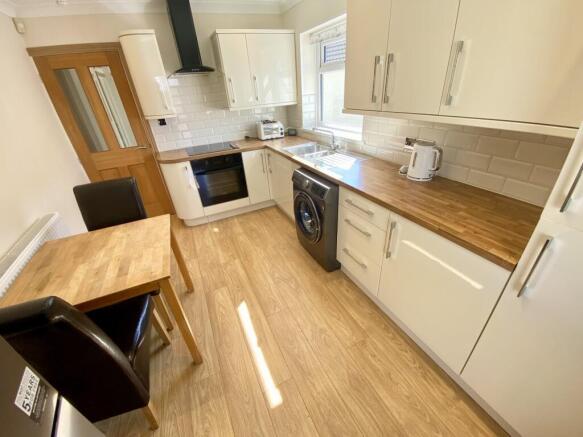 Kitchen/Breakfast Room