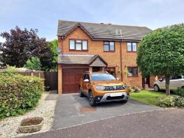 18, Stoppard Road, Burnham-on-sea TA8 1QB