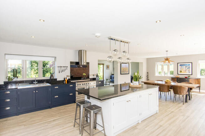 Kitchen/Diner/Liv...