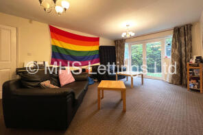 31, Abbots Mews, Burley, Leeds LS4 2AB