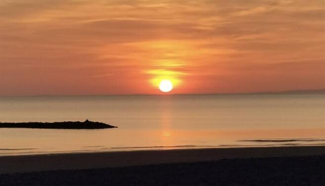 s y d sunset.jpg