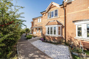 13, Baneberry Walk, Sheerness ME12 3TZ