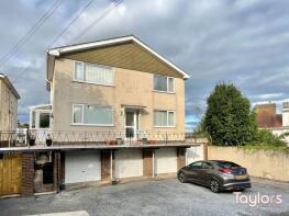 Flat 5, Gables Court, Roundham Road, Paignton TQ4 6DR