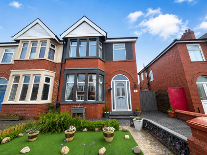 Hodgson Road, North Shore, FY1