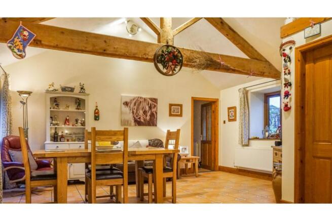 Kitchen/Dining Room