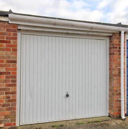 14Garage Enblock