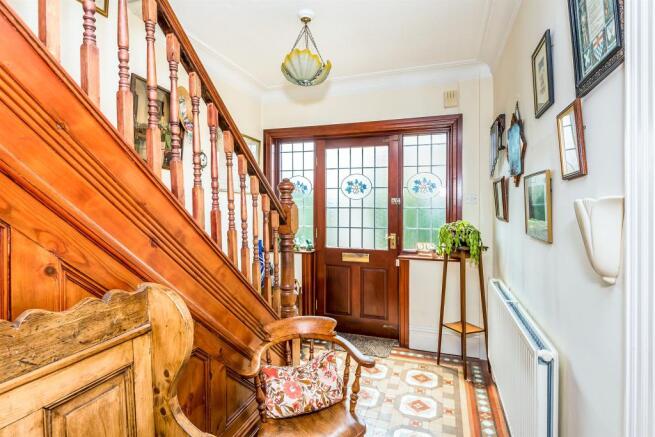 Entrance Hallway:
