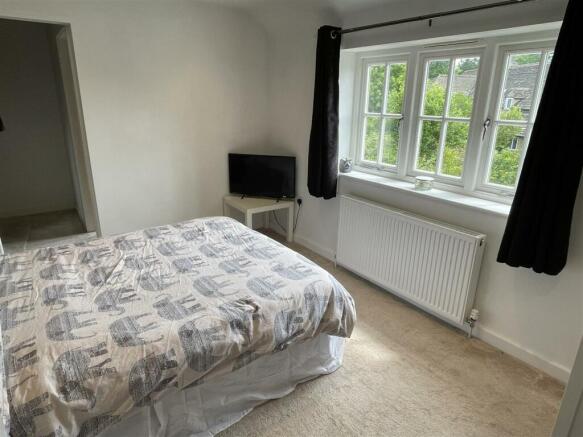 Bedroom 4.JPG