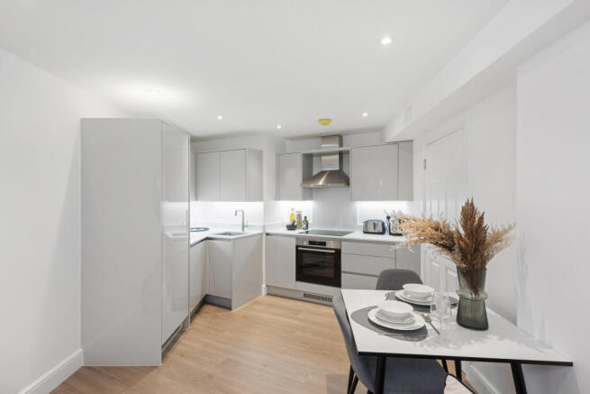 New 1-Bed Show Apartment