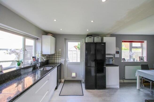 Kitchen/Breakfast Room